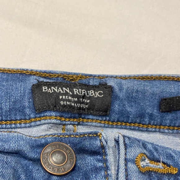 Banana Republic Devon High Rise Skinny Jean - Picture 4 of 7